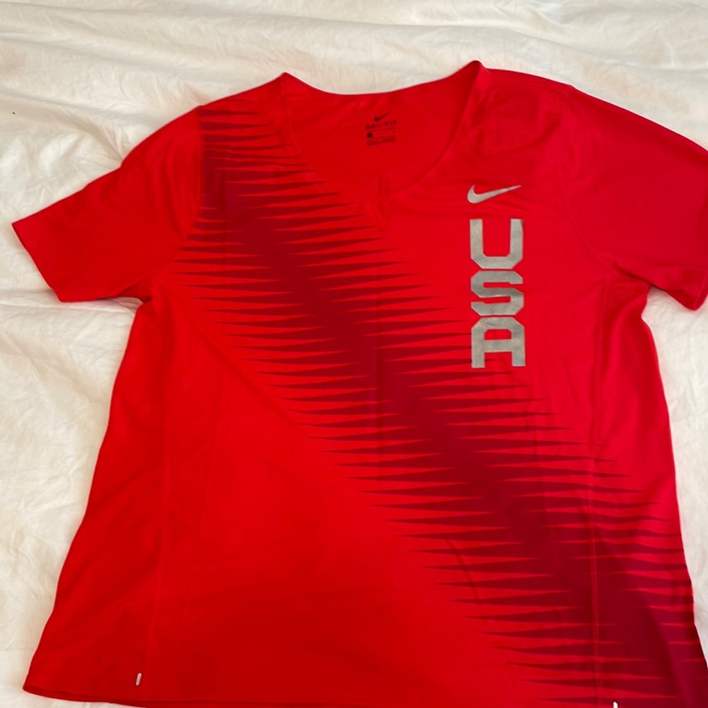 Nike athletic top